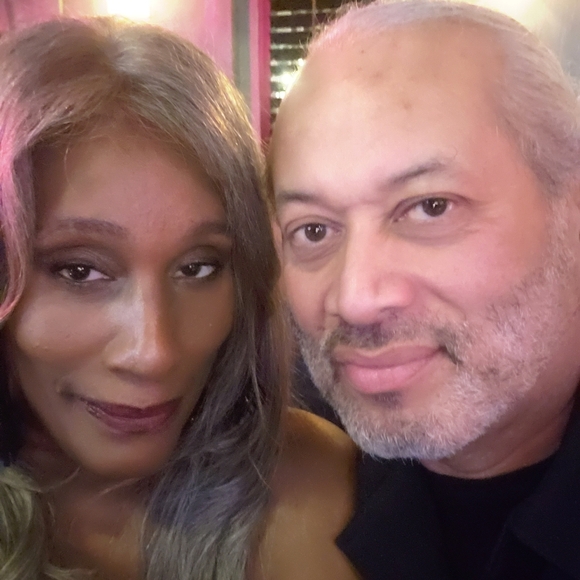 Meet your Posher, Jeneane - Picture 2 of 2